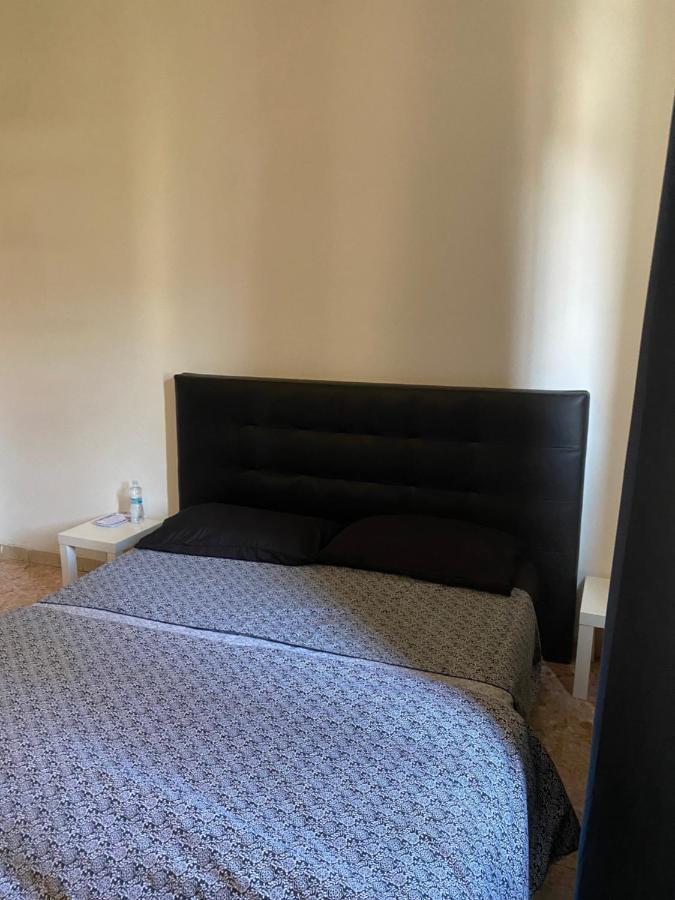 Live In Pisa - 250M Dalla Stazione Centrale Di Pisa Hotell Eksteriør bilde
