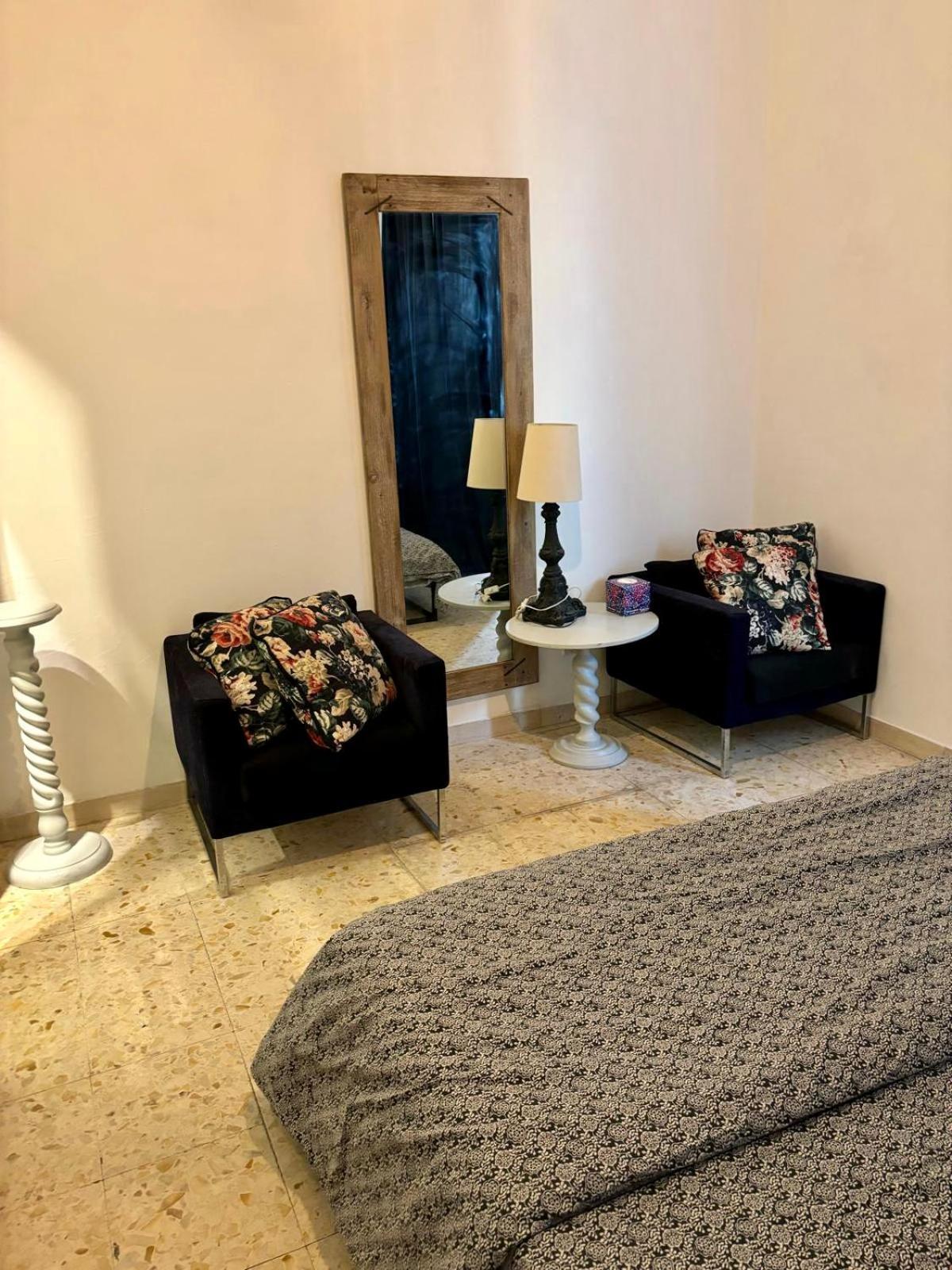 Live In Pisa - 250M Dalla Stazione Centrale Di Pisa Hotell Eksteriør bilde